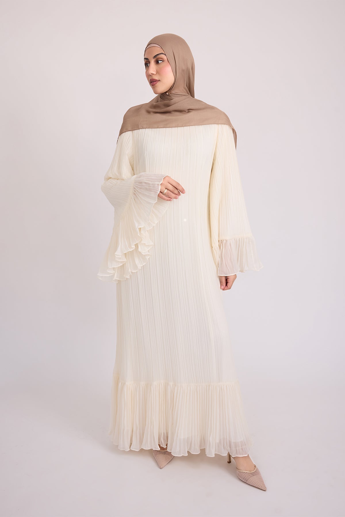 Camille Pleated Maxi Dres - Off White