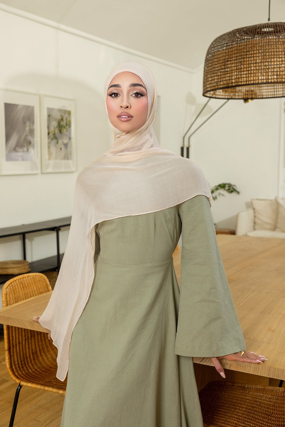 Essential Modal Hijab - Sandshell